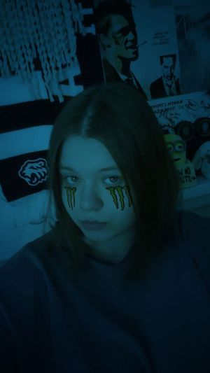 Photo 5289845940288162613 y.jpg